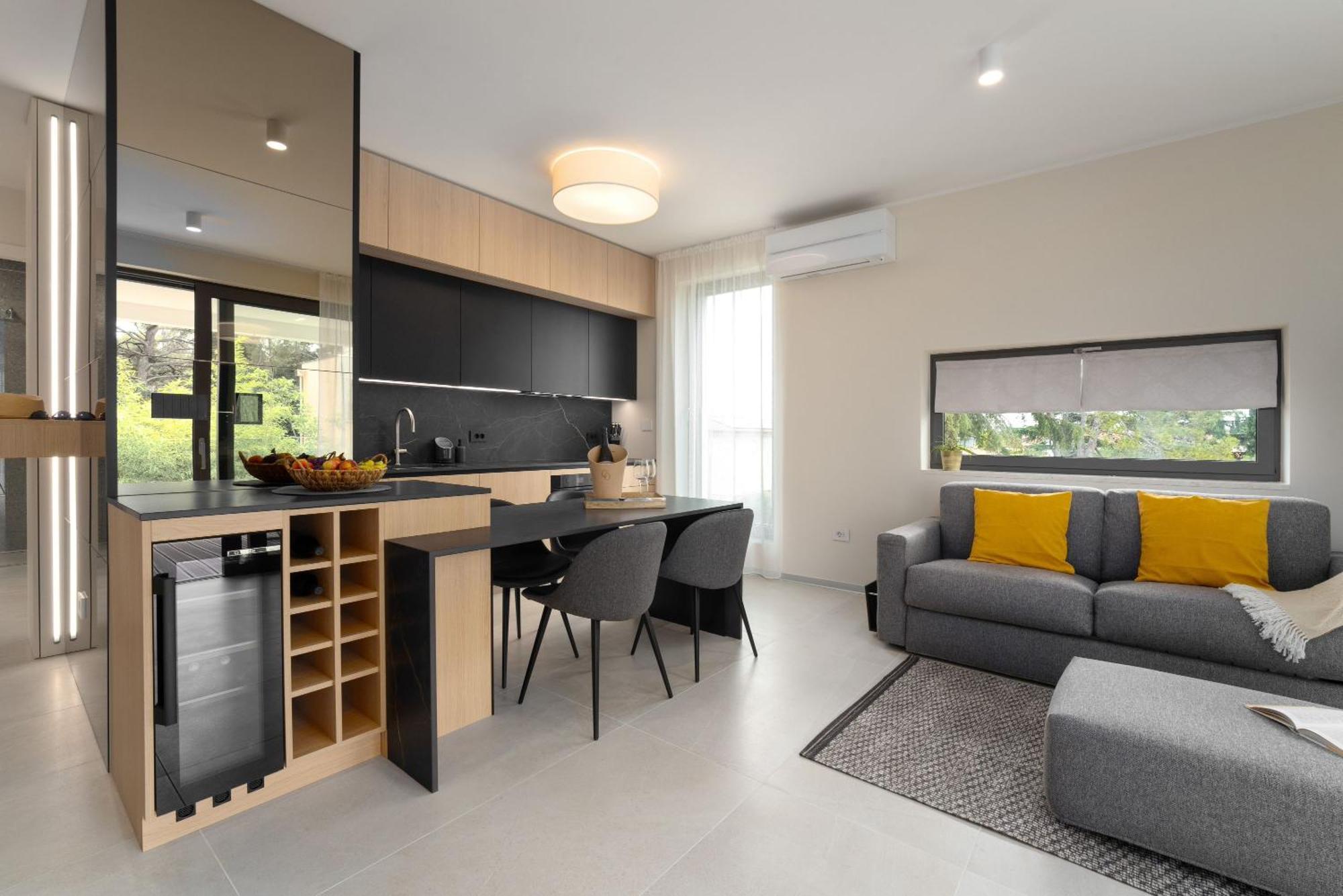 The Q Bliss - Your New 4-Star Hideaway With A Garage Rovinj Eksteriør bilde