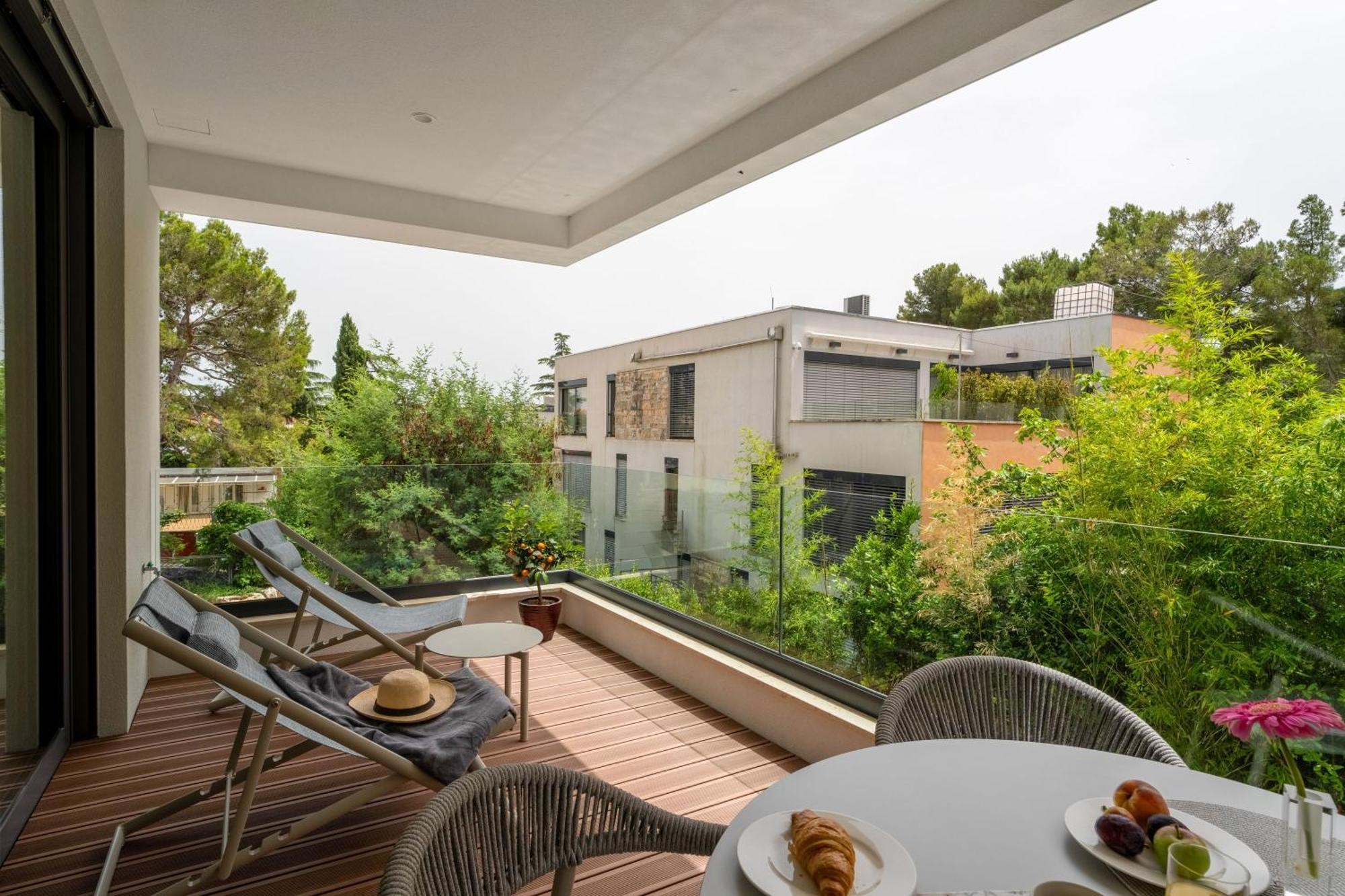 The Q Bliss - Your New 4-Star Hideaway With A Garage Rovinj Eksteriør bilde