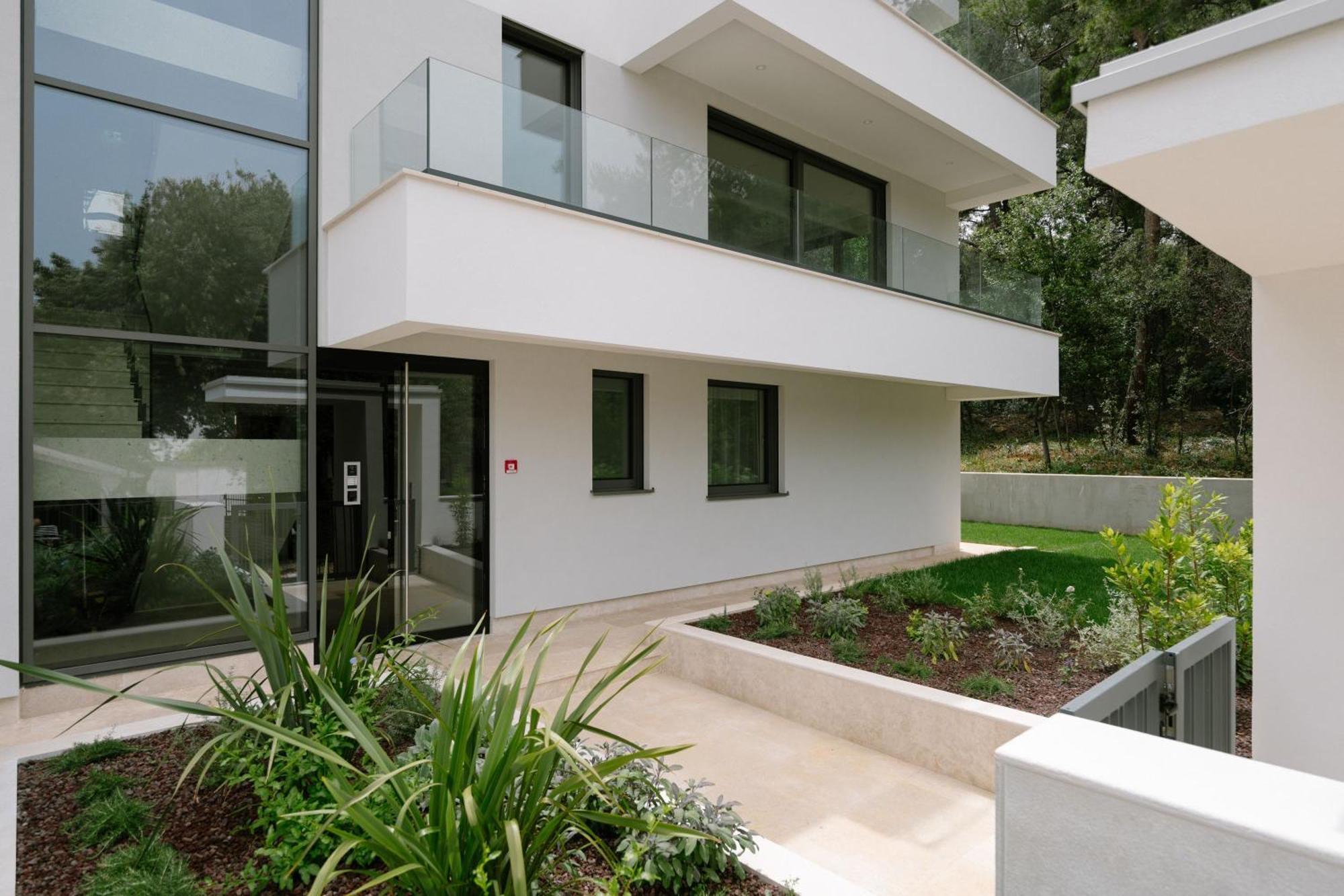 The Q Bliss - Your New 4-Star Hideaway With A Garage Rovinj Eksteriør bilde