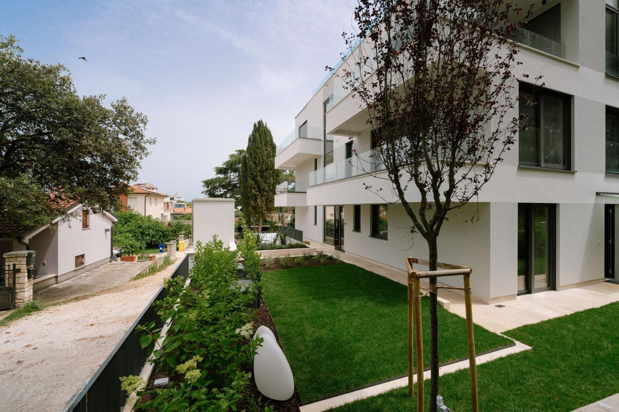 The Q Bliss - Your New 4-Star Hideaway With A Garage Rovinj Eksteriør bilde