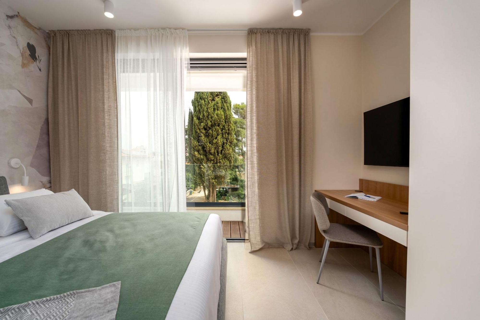 The Q Bliss - Your New 4-Star Hideaway With A Garage Rovinj Eksteriør bilde