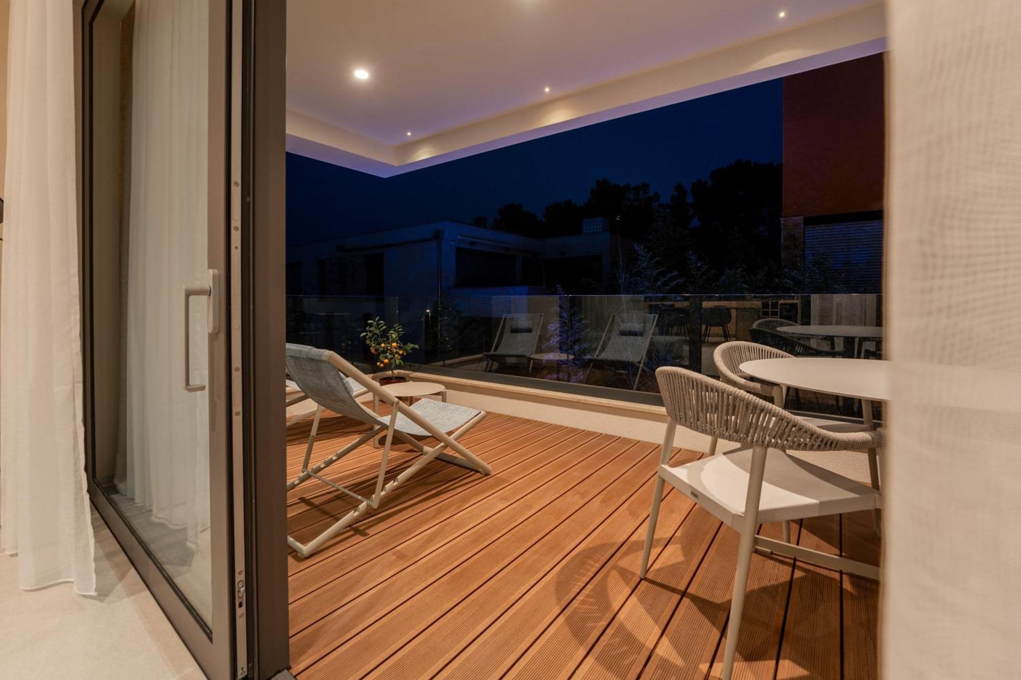 The Q Bliss - Your New 4-Star Hideaway With A Garage Rovinj Eksteriør bilde